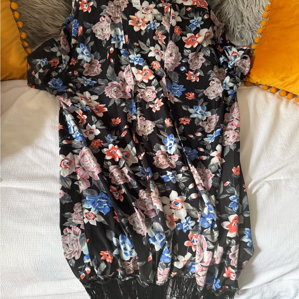 Floral Fringe Black Kimono